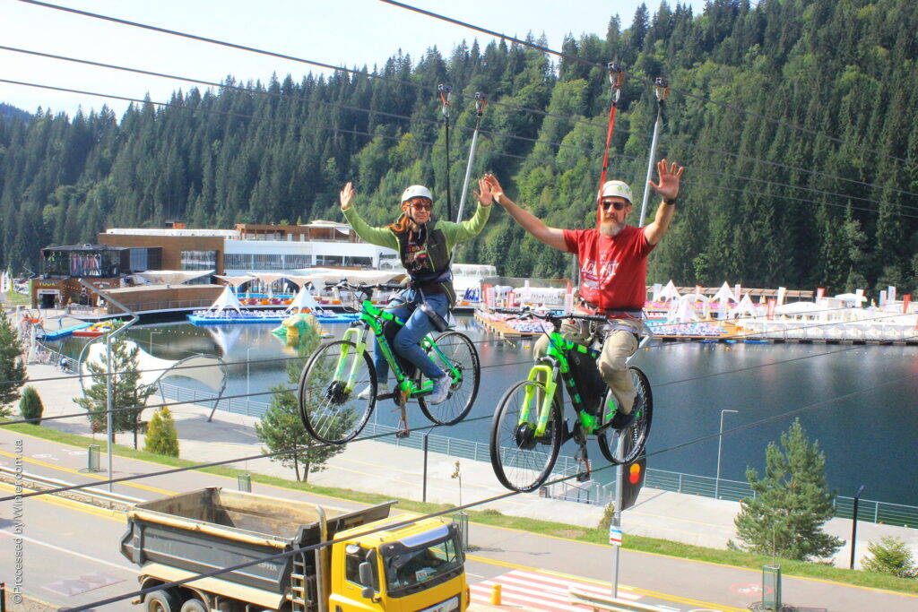 Атракціон «Bike Zip» у Буковелі
